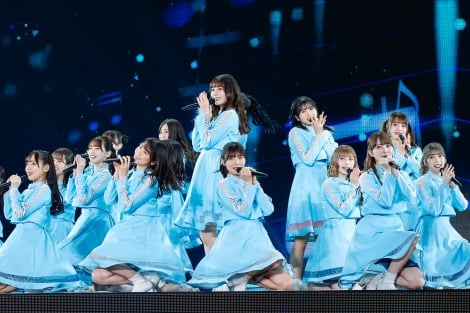 日向坂46、2度の延期乗り越え、念願の東京ドームで感涙「新たな出発の場所」