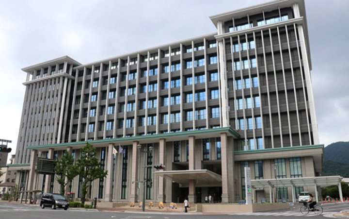 呉市議会が露非難決議　１人反対票 | 中国新聞デジタル | 広島を中心とした中国地方のニュース・情報サイト