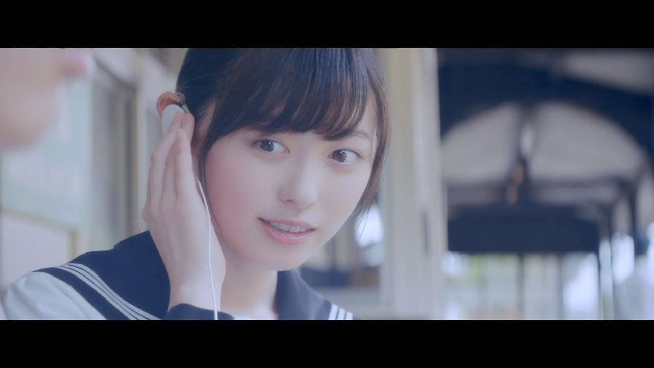 “まいんちゃん”福原遥、初々しい片想い女子高生を演じる　甘酸っぱすぎる光景に岸部一徳もつい... 『全保連』新CM「聴かせて篇」＆メイキング - YouTube