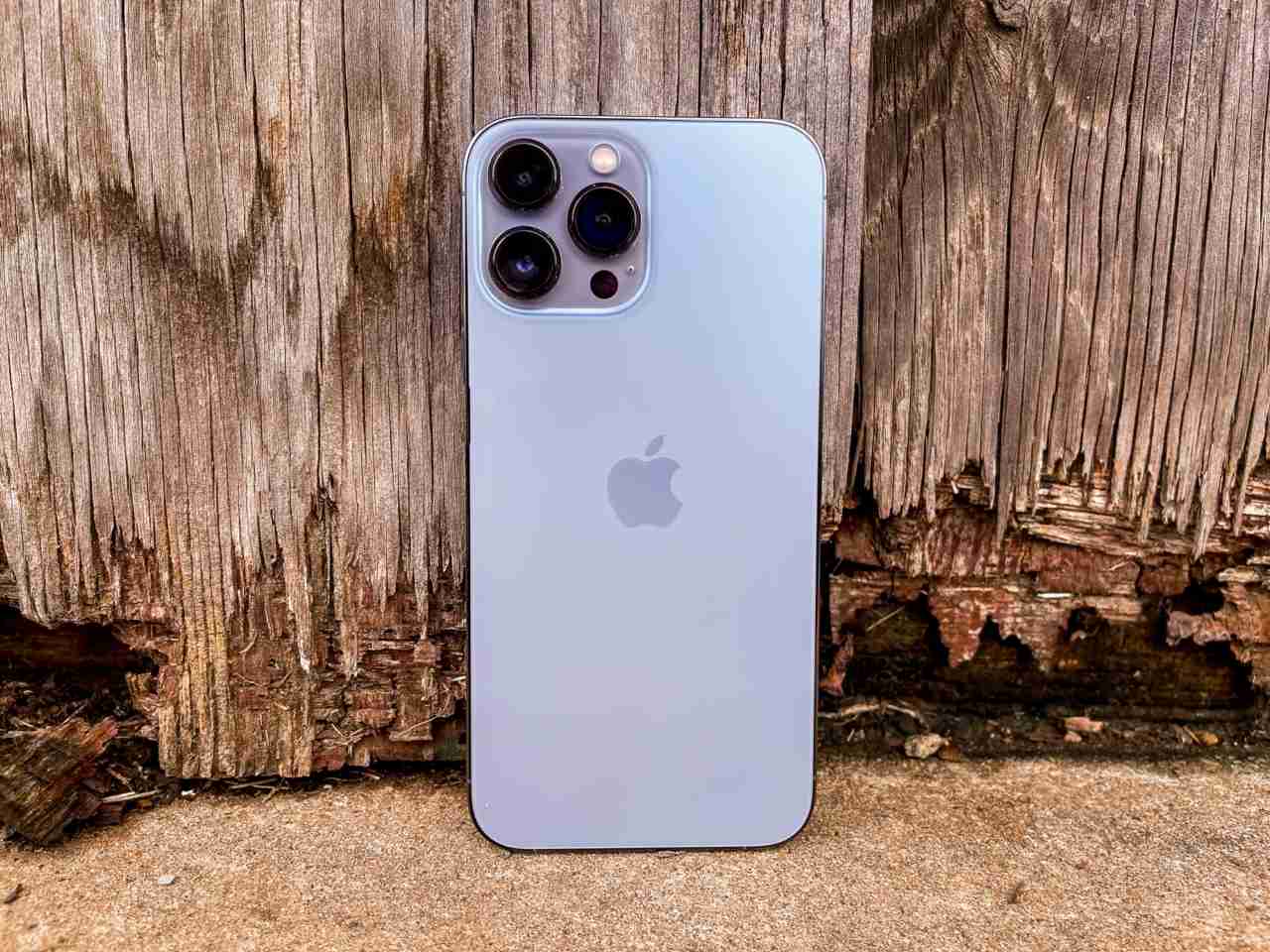 「iPhone」出荷、中国のロックダウンで遅れが生じる可能性（CNET Japan） - Yahoo!ニュース