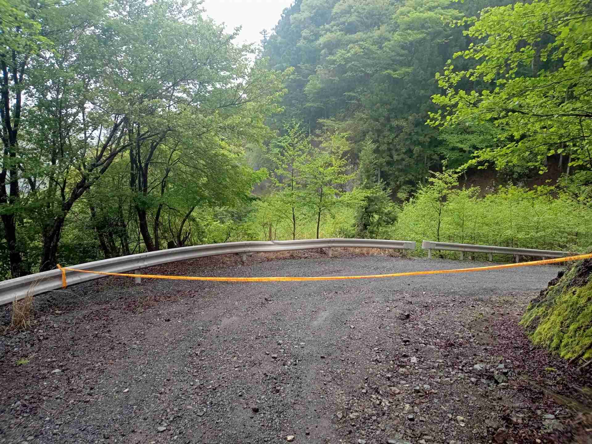 人骨か　道志村の山道脇で発見　警察が周辺を捜索　現場近くに女児行方不明のキャンプ場（UTYテレビ山梨） - Yahoo!ニュース