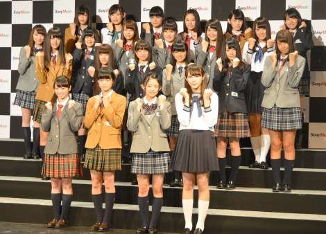 鳥居坂46、いきなり「欅坂46」に改名　初代22人決定