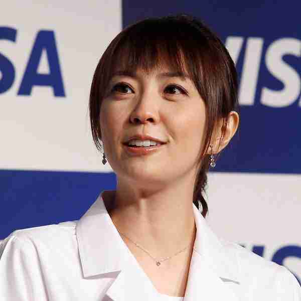 小林麻耶がガーシー(東谷義和)と“コラボ配信” 母娘3人で3.6億円詐欺被害も告白！海老蔵どう答える？