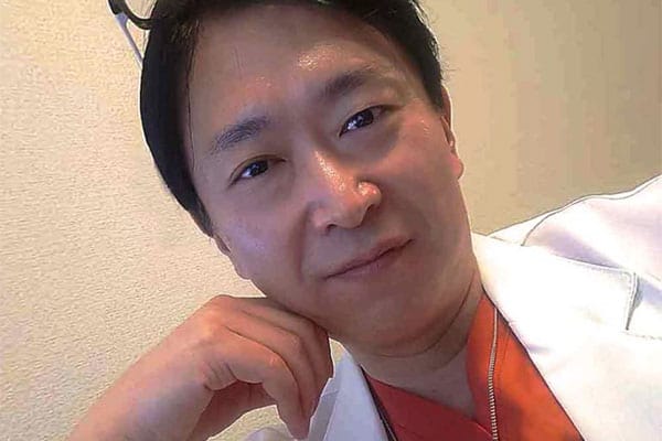 DVで逮捕された歌舞伎町精神科医の闇…元交際女性らが明かす「私を下着姿で路上清掃させた」 | Smart FLASH/スマフラ[光文社週刊誌]