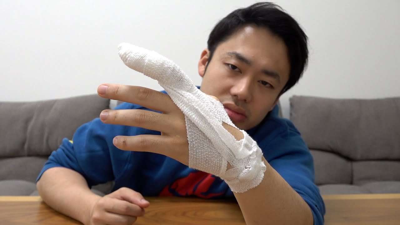 登録者数700万人・超大物ユーチューバーが人差し指の先端を切り落とす大ケガ「切れて飛んでいった」