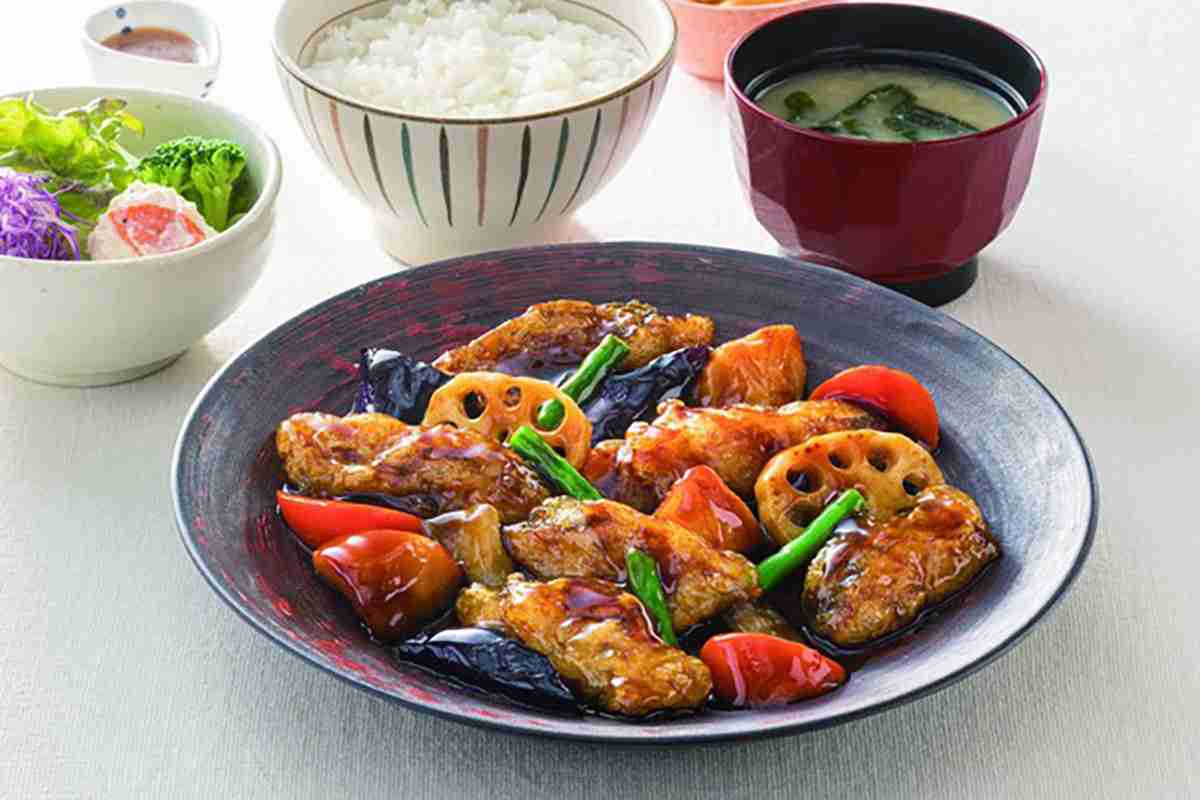 大戸屋でリピされている人気定食トップ10発表 - 2位さばの炭火焼き定食