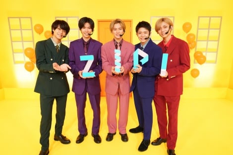 キンプリ、冠コーナー卒業の『ZIP!』で“初心に返り”新曲メドレー披露 永瀬廉「魔法かけちゃうぞ!」
