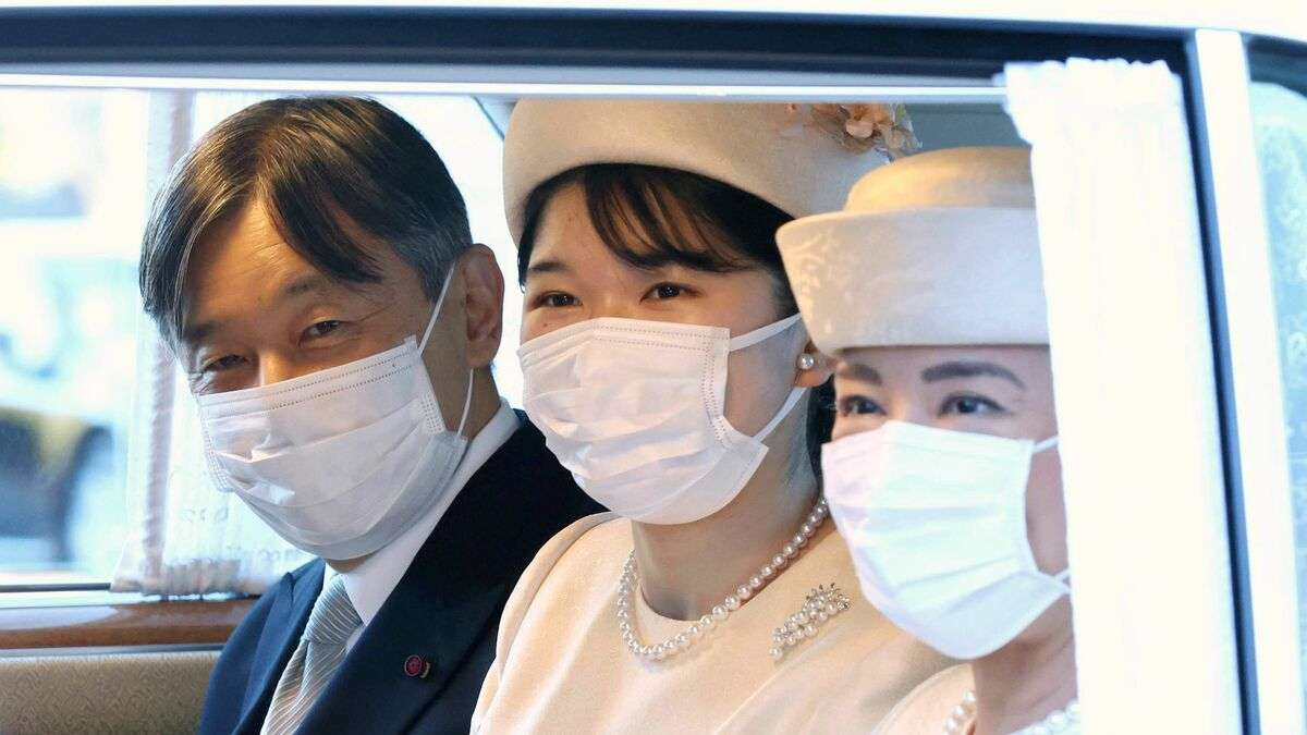 引き裂かれた20年…天皇になる