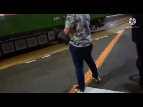 とりあえずこち亀BGM流せばなんでも合う説Part2 - YouTube