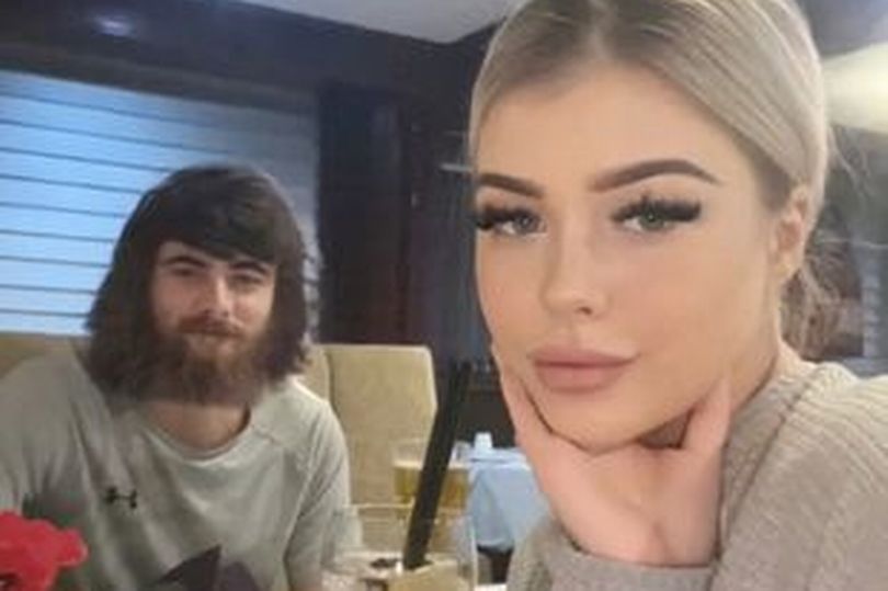 スーパーで出会ったホームレス男性と恋に落ち結婚した女性がTikTokで話題に 女性は男性にスマホを与える