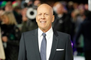 俳優業引退のブルース・ウィリスさん、以前から症状悪化の兆し　米紙：時事ドットコム