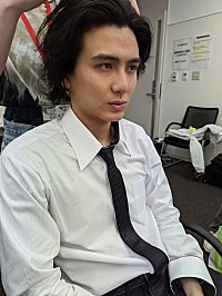 藤井 風の初冠番組オフショット＆コメントが公開「ありがたい経験をさせてもらいました」 | Daily News | Billboard JAPAN