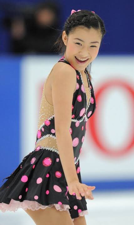 村上佳菜子、ショートボブにイメチェン「可愛い!お似合い」「ショートも良いですね」