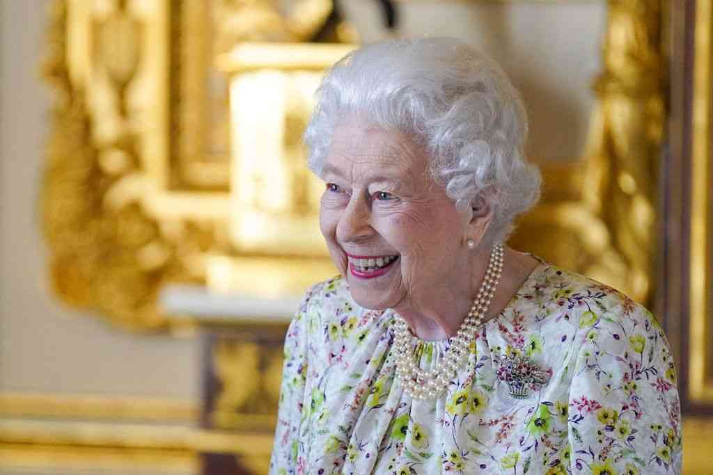 英女王、９６歳の誕生日　在位７０年、健康不安が影：時事ドットコム
