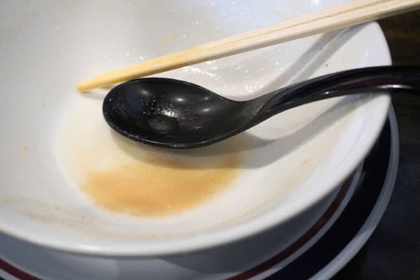 ラーメン業界が頭を抱える原料費高騰と在庫不足…「このままでは1杯1500円」との声も | Smart FLASH/スマフラ[光文社週刊誌]