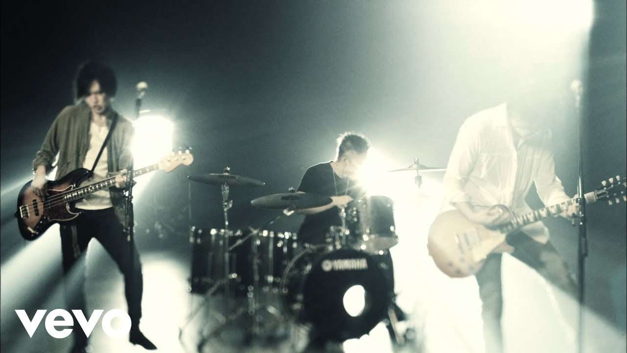 back number - 大不正解 (full) - YouTube