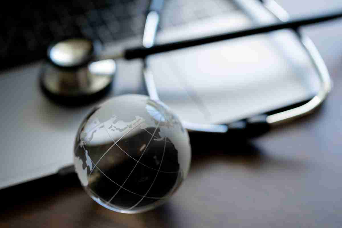 20年後の日本の医療制度はこうなる 90歳でも3割負担、医療格差も鮮明に | マネーポストWEB