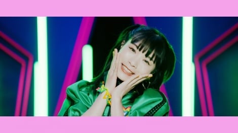 柏木由紀、初のアイドルプロデュース WACK神7との新グループ「SPY」デビュー曲MV解禁