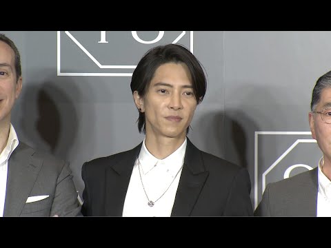 山下智久、ブルガリのイベントに登場　37歳の誕生日プレゼントに大喜び　BVLGARI『オクト』10周年記念イベント - YouTube