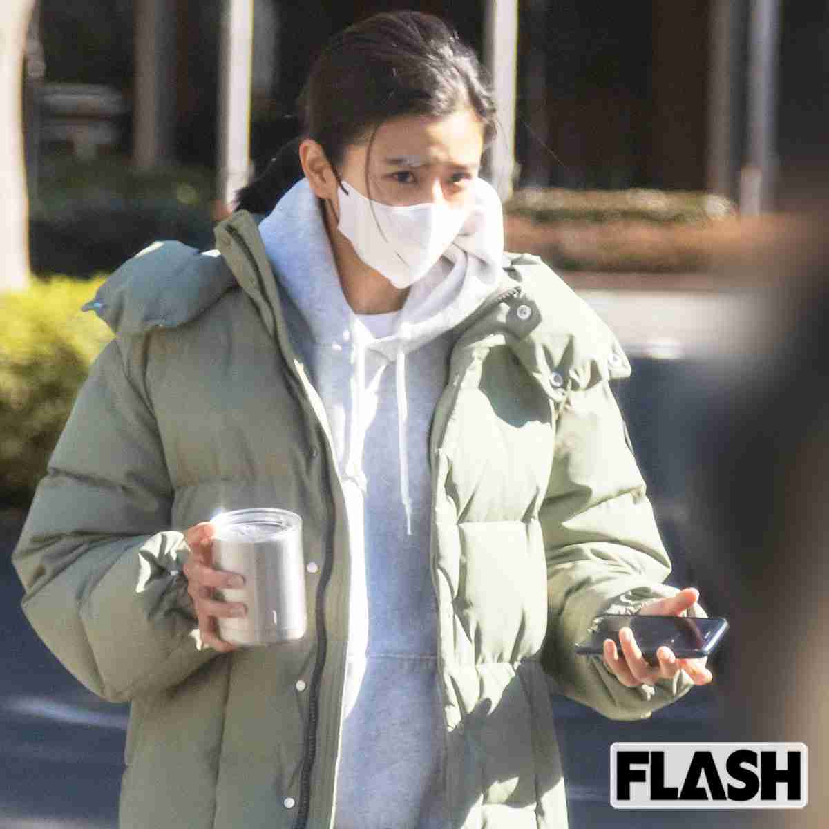 黒島結菜 心の支えは「2匹の保護犬」…次期 “朝ドラ” ヒロインに抜擢も毎朝の散歩は欠かさない（SmartFLASH） - Yahoo!ニュース