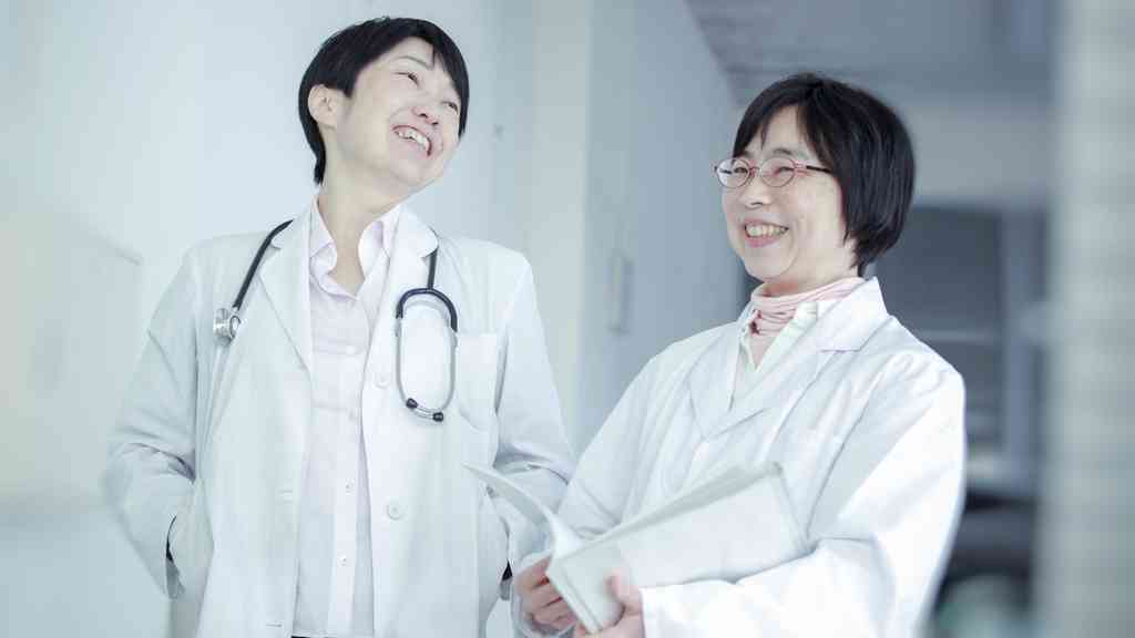 ｢ドクターX｣人気でフリーランス医師が大儲け - 年収5000万円の産婦人科医も実在