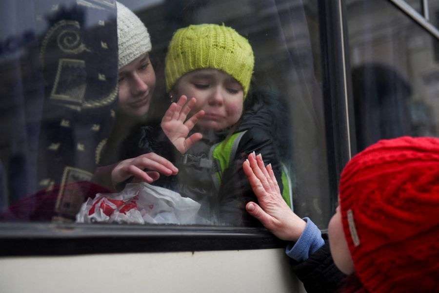 ロシア軍が拉致…ウクライナ人４万人「収容所で待つ過酷な運命」（FRIDAY） - Yahoo!ニュース