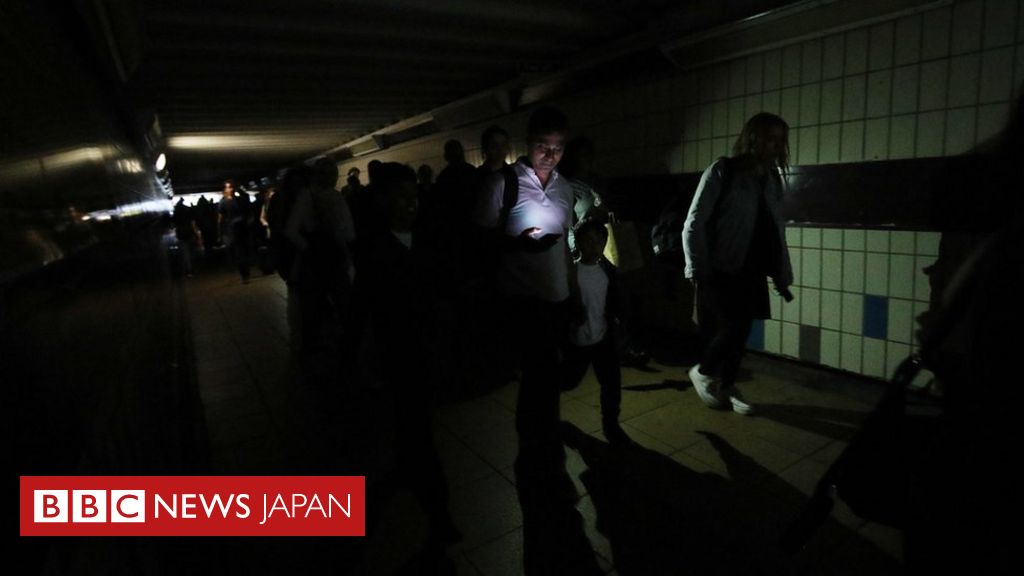 英イングランドとウェールズで大規模停電　100万人近くに影響 - BBCニュース