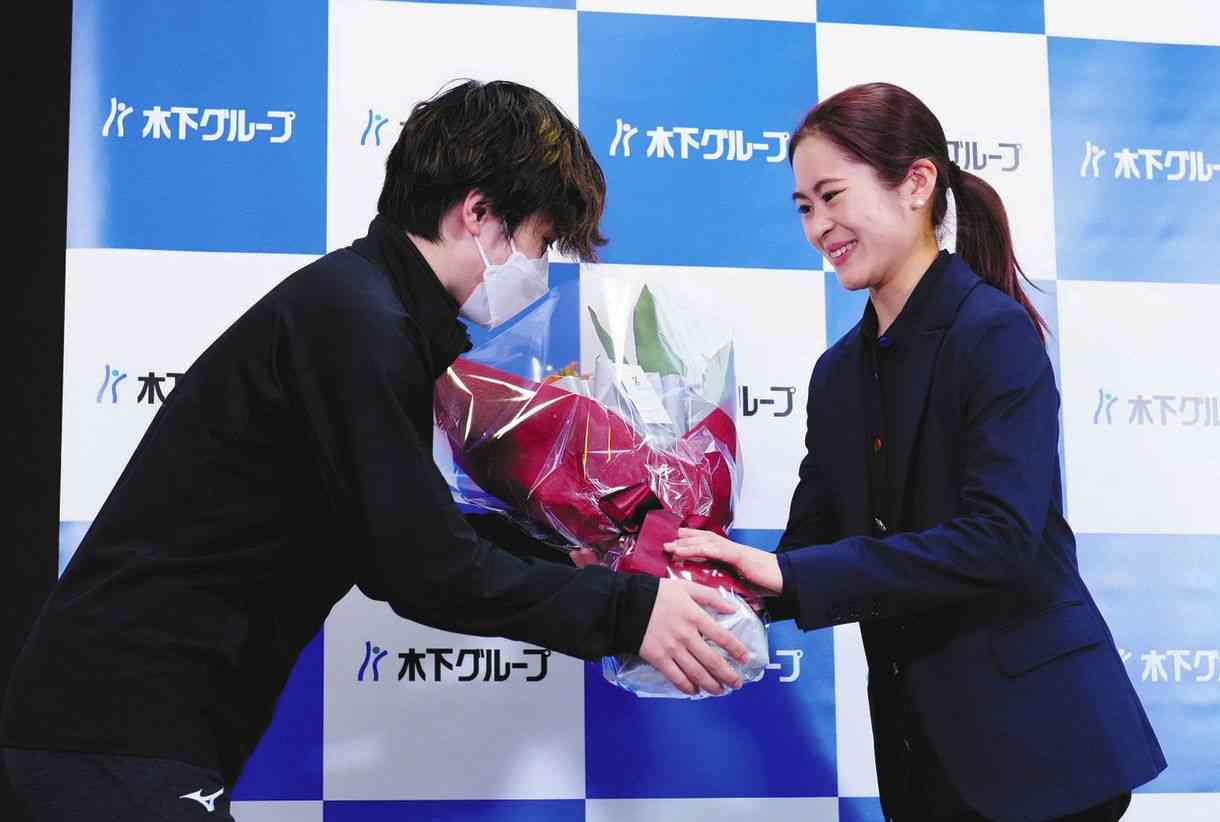 宮原知子が引退会見 今後の進路「今も医学への夢は持っている」両親は医師 「これから勉強はしたい」【フィギュア】