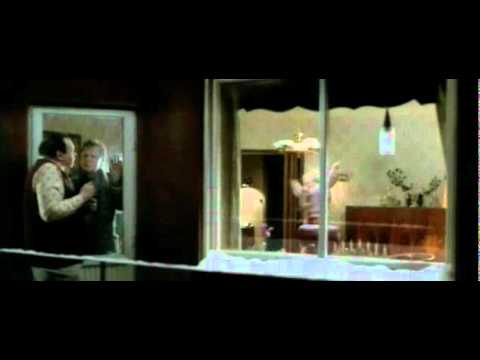 ぼくのエリ/200歳の少女 の予告編 - YouTube