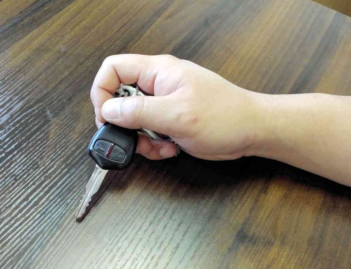 生活保護受給者に車の所有認めて　制度見直し求める声