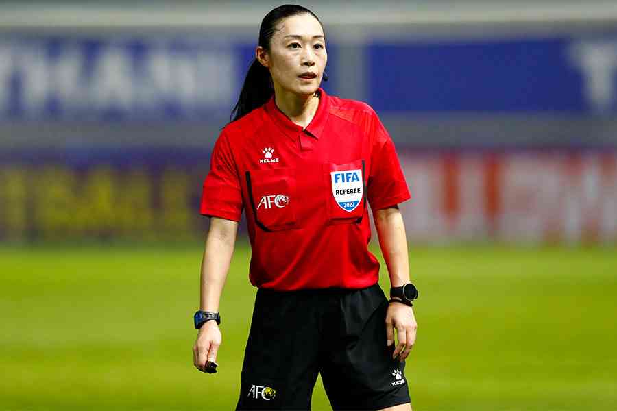 カタールW杯の審判員をFIFAが発表　山下良美審判員が史上初の女性レフェリーの1人に | フットボールゾーン