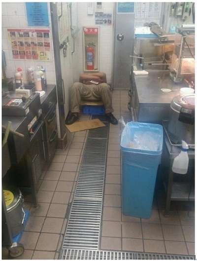 人手不足すぎる職場