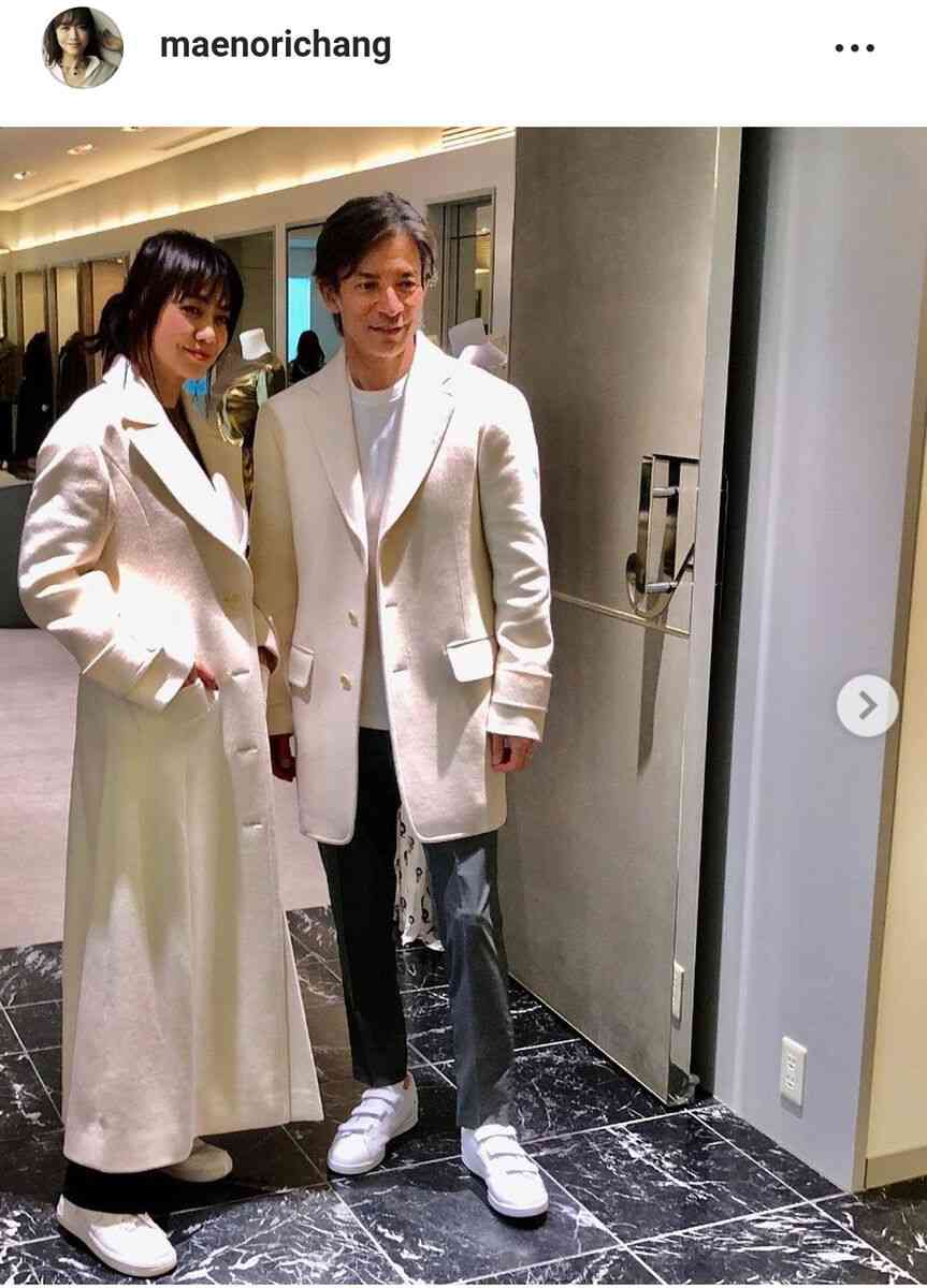 56歳・前田典子、61歳のイケメン夫と夫婦ショット「絵になる」「素敵で上品なご夫婦」