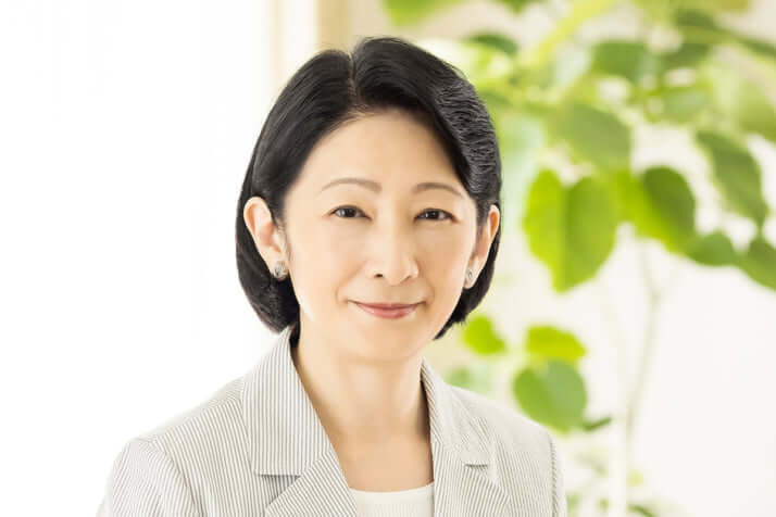 紀子さまが研究されていた「メディアが子どもに及ぼす影響」　眞子さまが「誹謗中傷」で複雑性PTSDという皮肉 | デイリー新潮