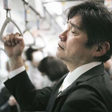 男性の約7割が「男性専用車両」導入に賛成！ 「いつ冤罪のターゲットにされてもおかしくない」という声も | キャリコネニュース