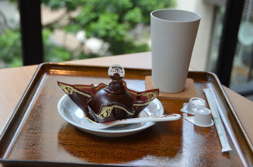藤井聡太叡王が頼んだ「カントリーマアムチョコまみれケーキ」は程よい甘さのドーム形ムース - 社会 : 日刊スポーツ