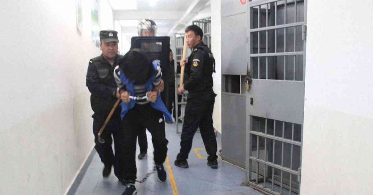 「逃げる者は射殺」　中国のウイグル族「再教育施設」内部資料が流出