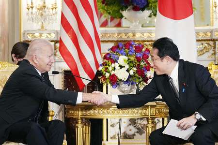 防衛費増「つなぎ国債」＝政府検討、償還財源が焦点 | 乗りものニュース
