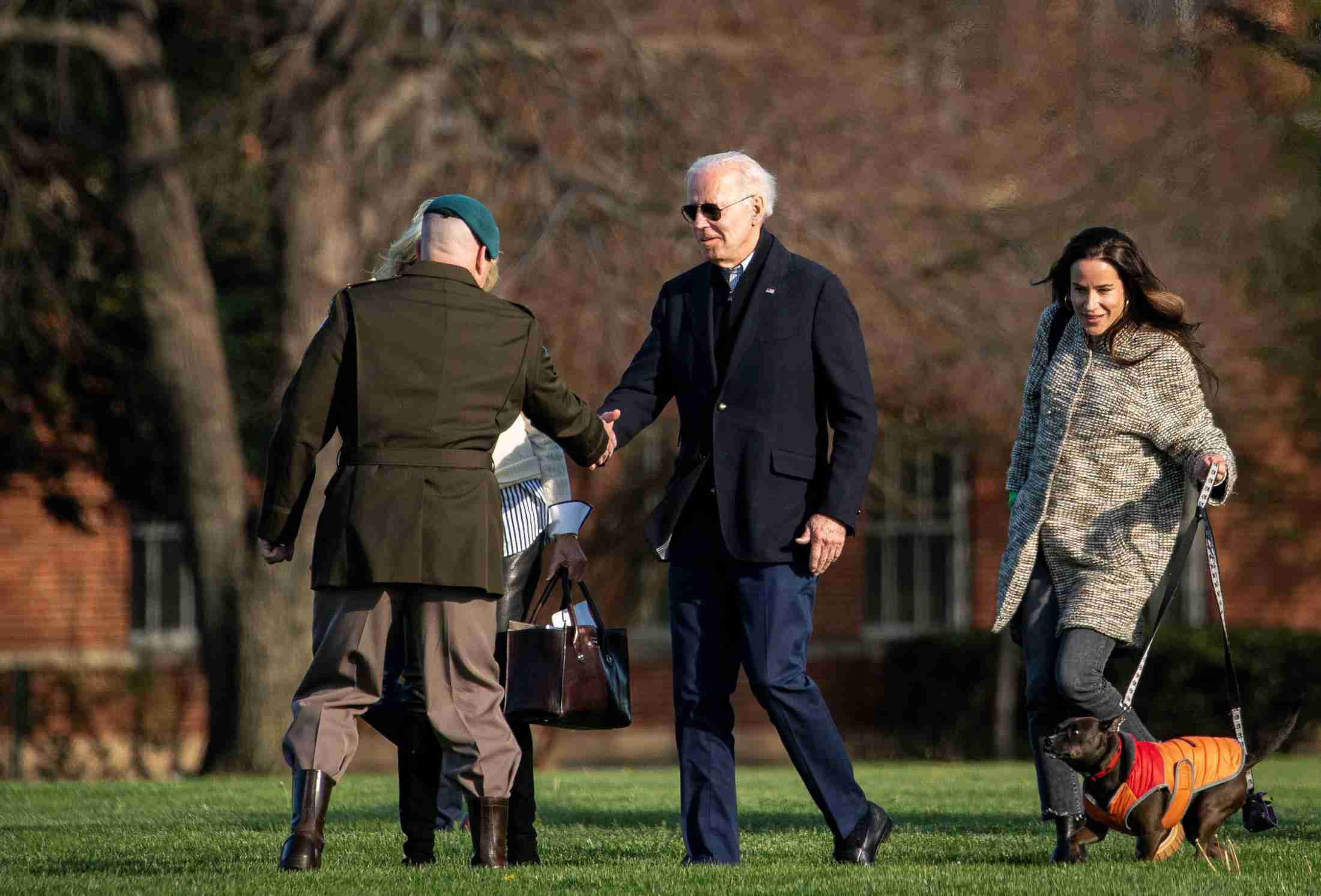 バイデン氏娘がコロナ陽性　大統領周辺で感染相次ぐ（共同通信） - Yahoo!ニュース