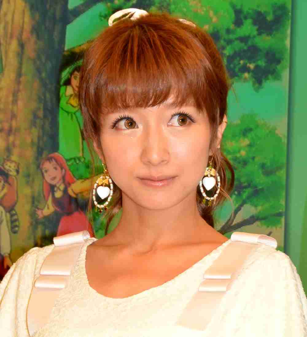 辻希美、4歳息子に「soraの唇、大好き」　スザンヌに続き、キス写真公開