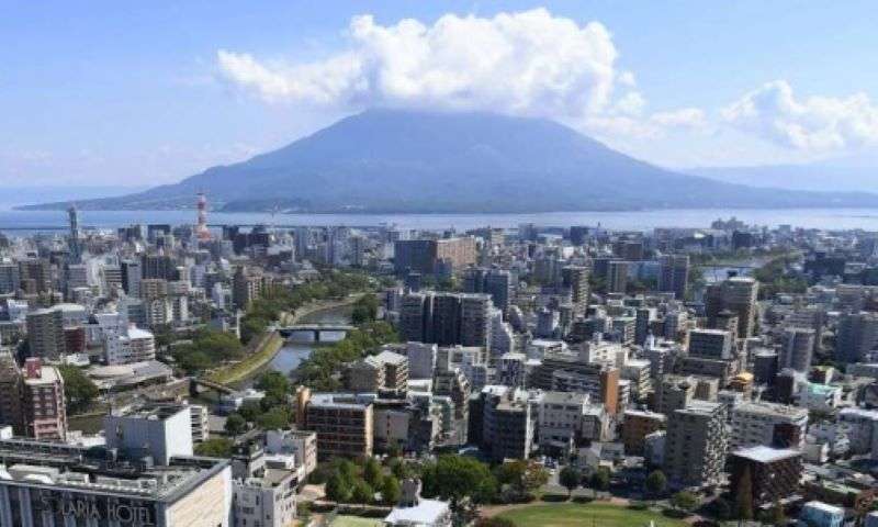 桜島が12日ぶり噴火　噴煙1200メートル、噴火警戒レベルは3維持（南日本新聞） - Yahoo!ニュース
