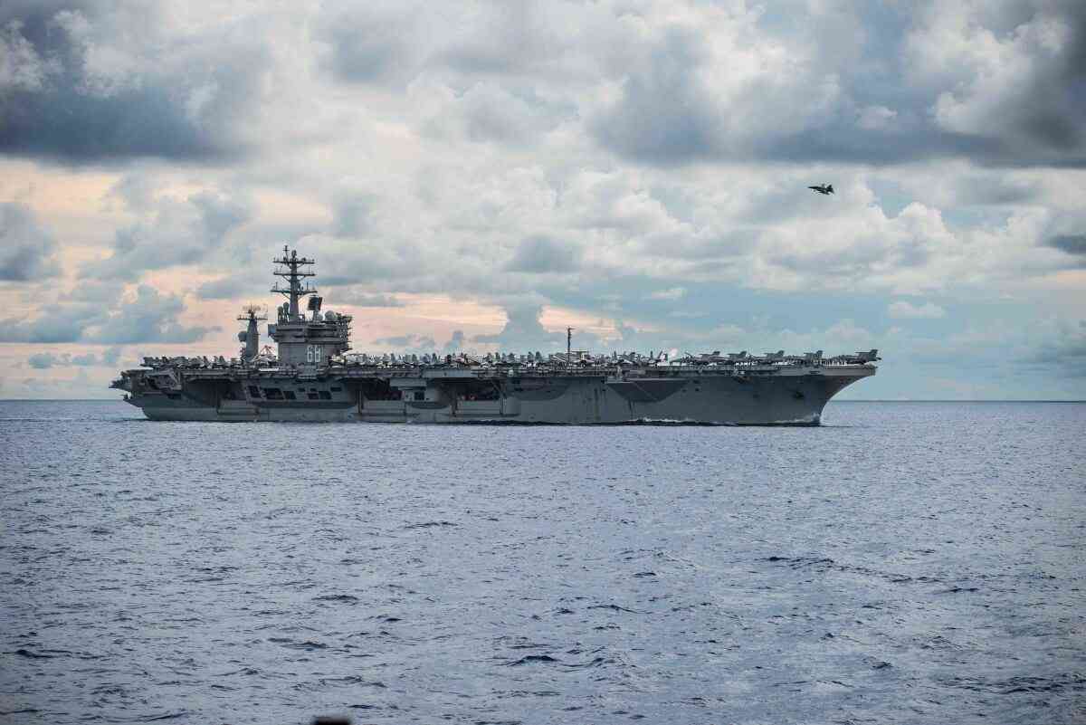 空母ロナルド・レーガン、5/20横須賀出港 入れ替わり別の空母入港 F-35C搭載のCVN-72か | FlyTeam ニュース