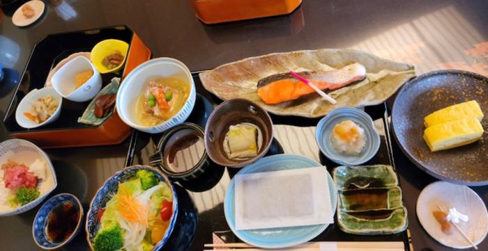  高橋真麻、1人で食べた食事の量を公開「羨ましい」「本当に気持ちがいい」の声  | 話題 | ABEMA TIMES