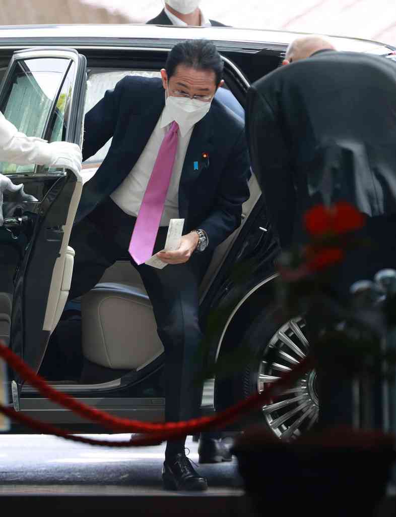入国上限、来月2万人に　月内観光実験、近く最終判断　空港検査も緩和・政府調整（時事通信） - Yahoo!ニュース