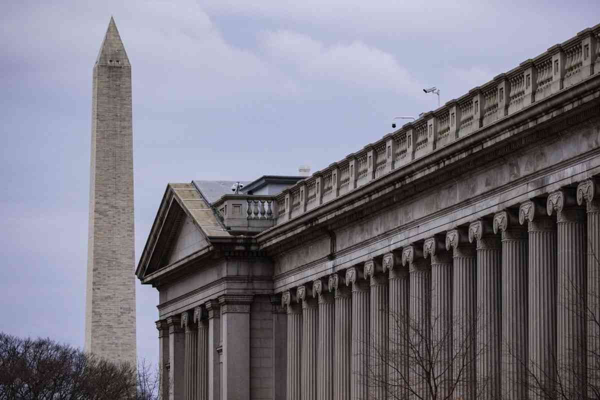 外国勢最大の日本の買い手が米国債売却－過去３カ月で600億ドル処分 - Bloomberg