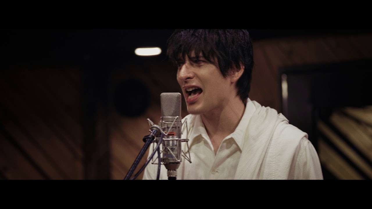 城田 優 『闇が広がる duet with ラミン・カリムルー』 - YouTube