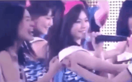 韓国でアイドル活動の宮脇咲良、印象激変の最新ショットが大反響