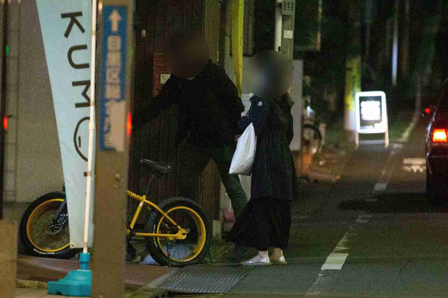 人気狼男バンド「MAN WITH A MISSION」のKamikaze Boyが“素顔の不倫愛”「彼には妻がいる。相手女性のA子は約2年前から…」《本人は「心より謝罪させて下さい」》（文春オンライン） - Yahoo!ニュース