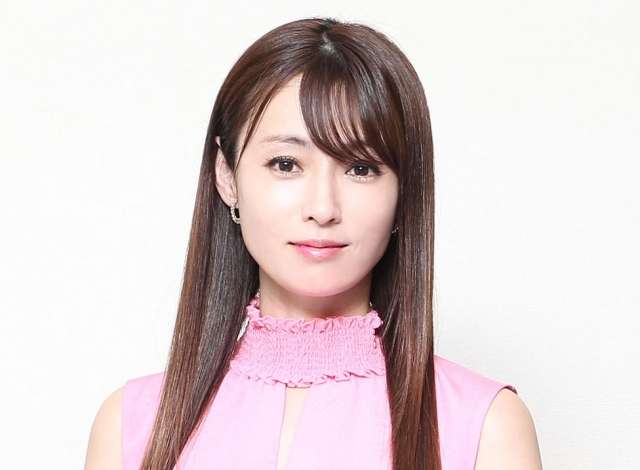 深田恭子、ビーチで美脚スラリなホットパンツ姿に絶賛の声「可愛さは別格」「もっとムチムチしててもいい」