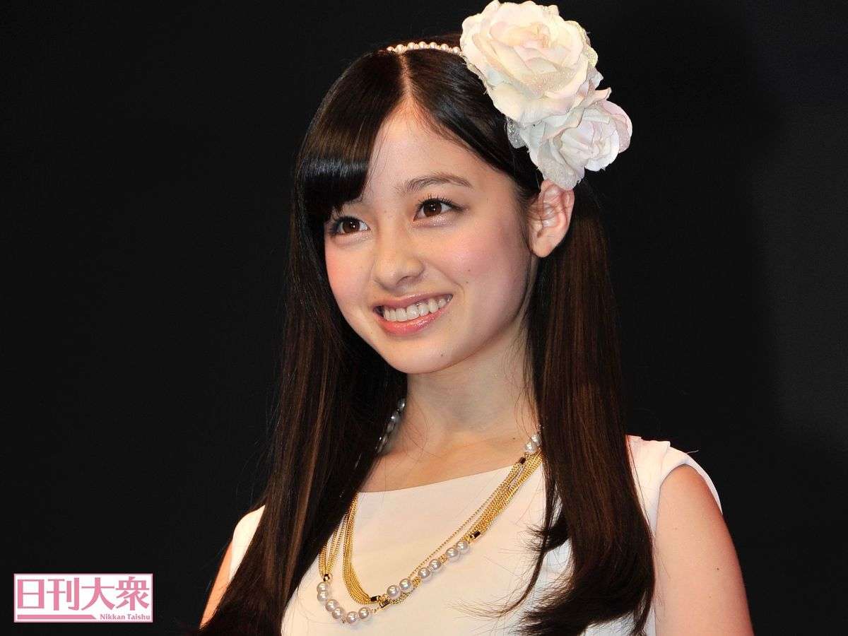 橋本環奈は漫画実写化「450億円」ヒットの女神様！愛される3つの理由 | 日刊大衆